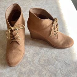 Women’s Suede Wedge Boots