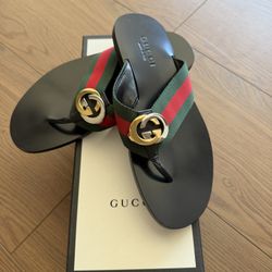 Authentic Gucci Sandals (new In The Box)