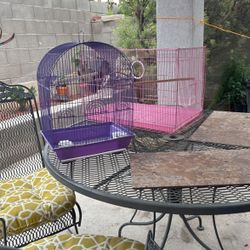 2 Bird cages