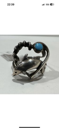 VINTAGE DESIGNER SIGNED TED OTT STERLING SILVER DOLPHIN HEART TURQUOISE RING ! SIZE 8 1/2