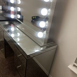 Full Size Vanity