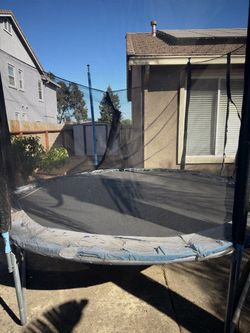 Trampoline 10 ft