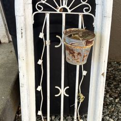 Rustic Wood Wall Hanging To Small Flower Pot Holder