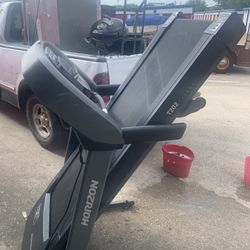 Treadmill 