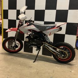 125cc Dirt Bike 