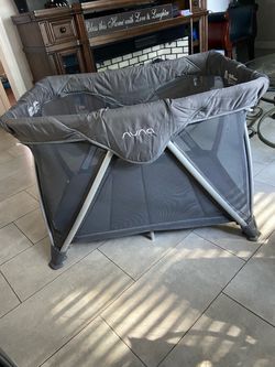 Nuna Sena Aire play pen