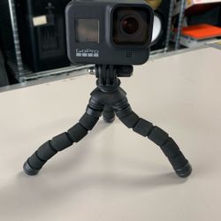 8 Black Go Pro