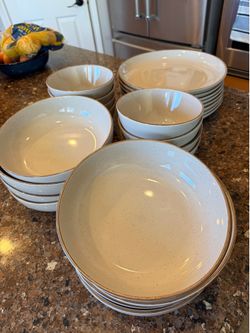 Over&Back Dishware