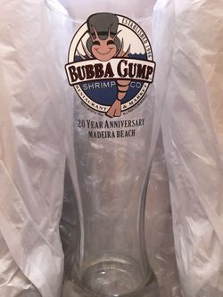 Bubba Gump Shrimp Co. Pilsner Glasses