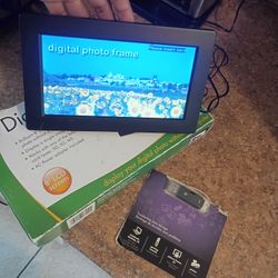 Digital Photo Frame