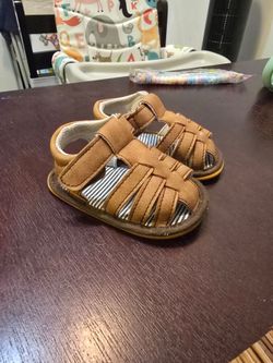 Baby sandals
