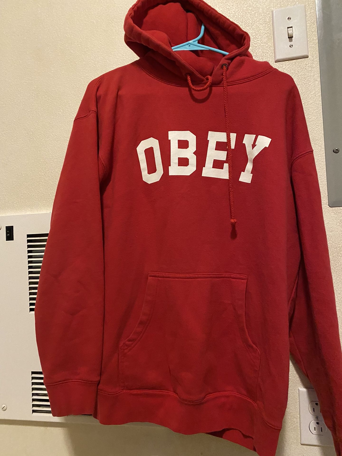 Man hoodie Size L