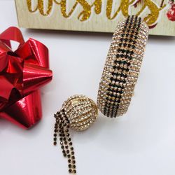 Beautiful Bracelet With Unique Charm