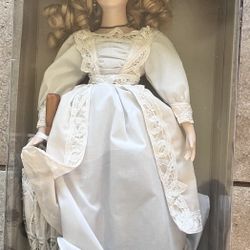 Victorian Collection Genuine Porcelain Doll By Melissa Jane 