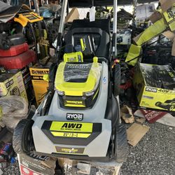 Lawnmower Rioby Con Battery Charger 
