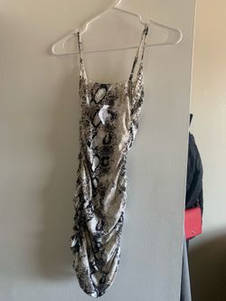12 Pieces Small woman’s clothes Make A Offer