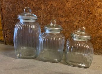 SET OF THREE GLASS JARS WITH LID (SMALL, MEDIUM, AND LARGE)