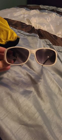 Coach sunglasses with case