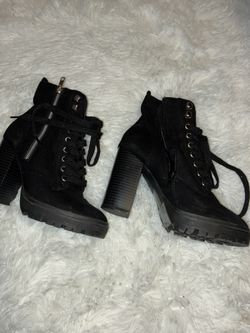 Black Boots Size 6