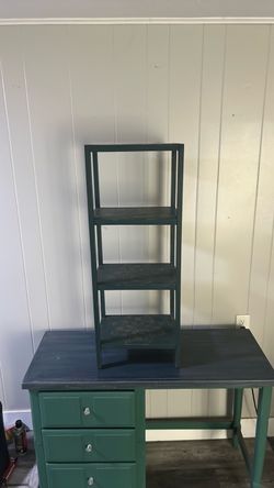Standing shelves