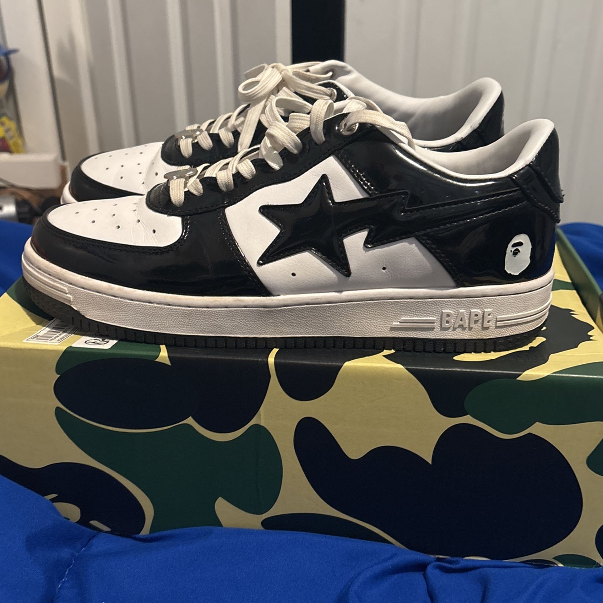 Selling bapesta