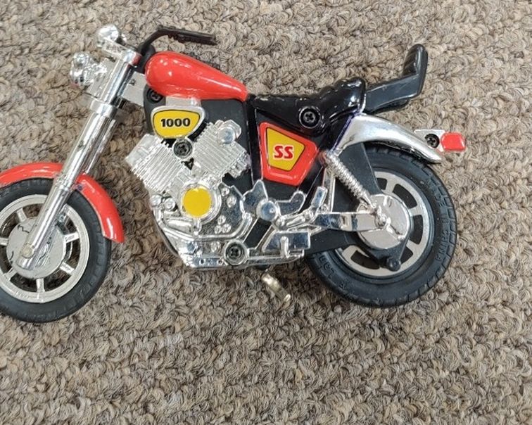 1990 Lanard 800SS Motorcycle Pull String Friction Toy Motorcycle