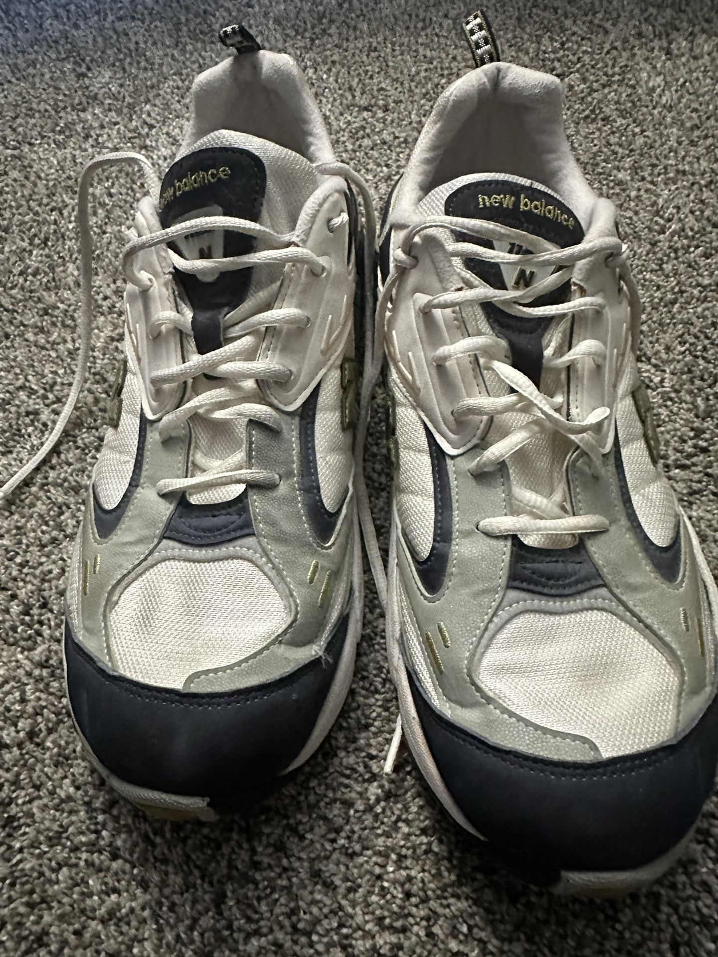 New Balance 1122 Navy Size 12S