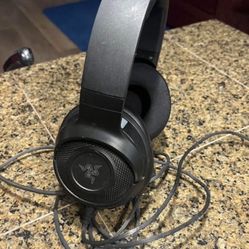 Perfect Condition Black Razor Gaming Headphones Great Deal