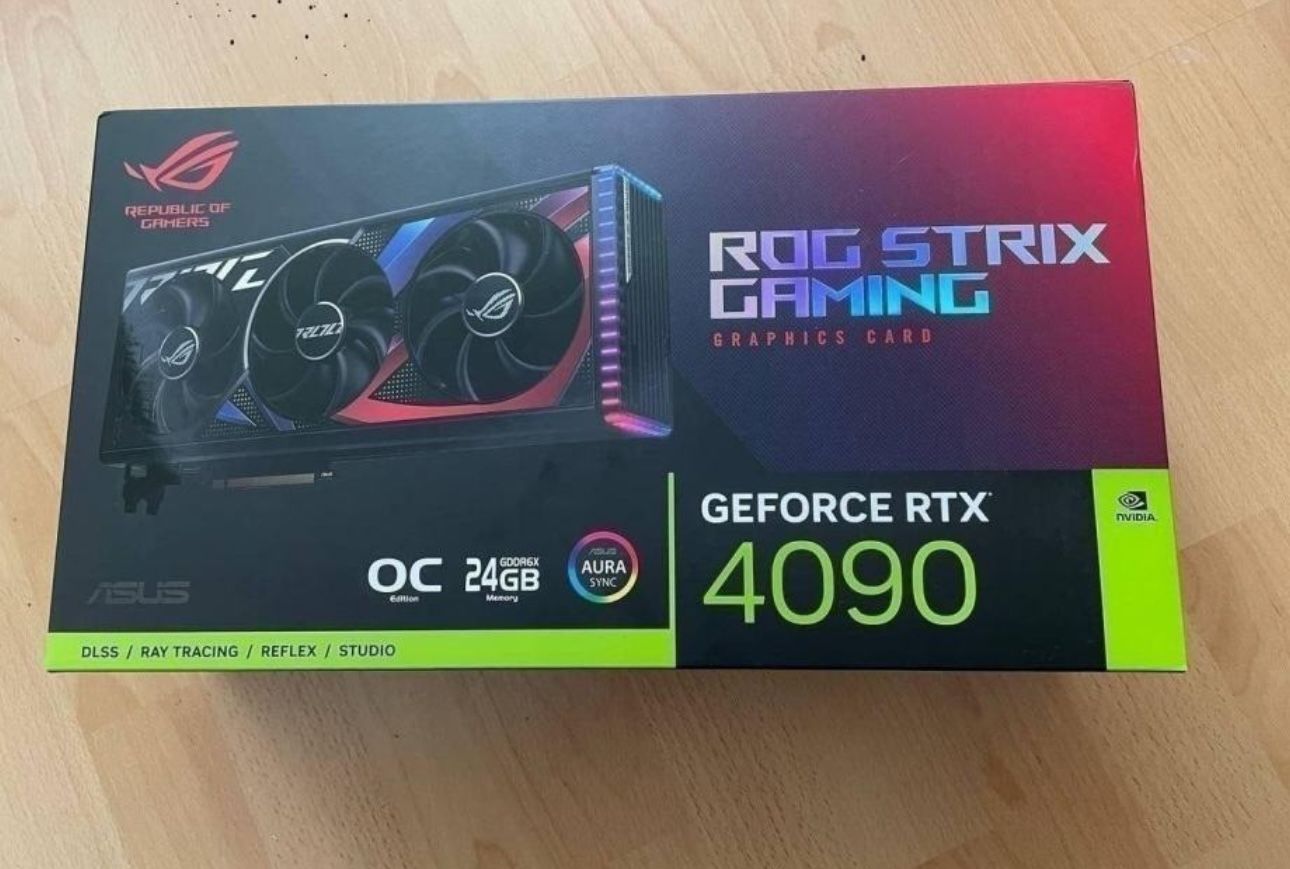 ASUS ROG Strix NVIDIA GeForce RTX 4090 OC 24GB GDDR6X Graphics Card