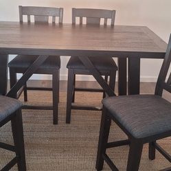 Dining Set make an offer 