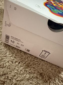 NIKE MIND 001