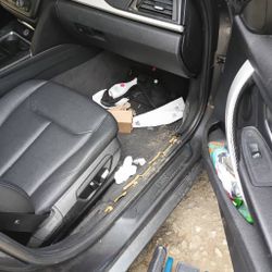 Interior Vac Steam Shampoo Detail