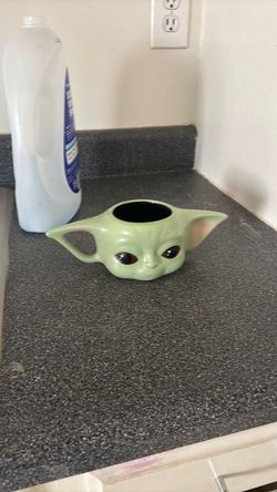 Baby yoda cup