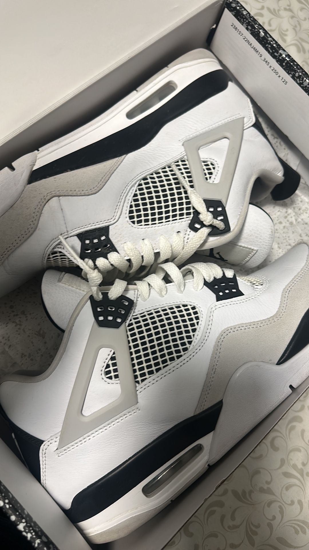 Jordan Retro 4
