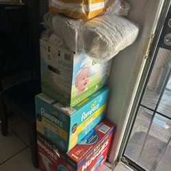 Pampers 