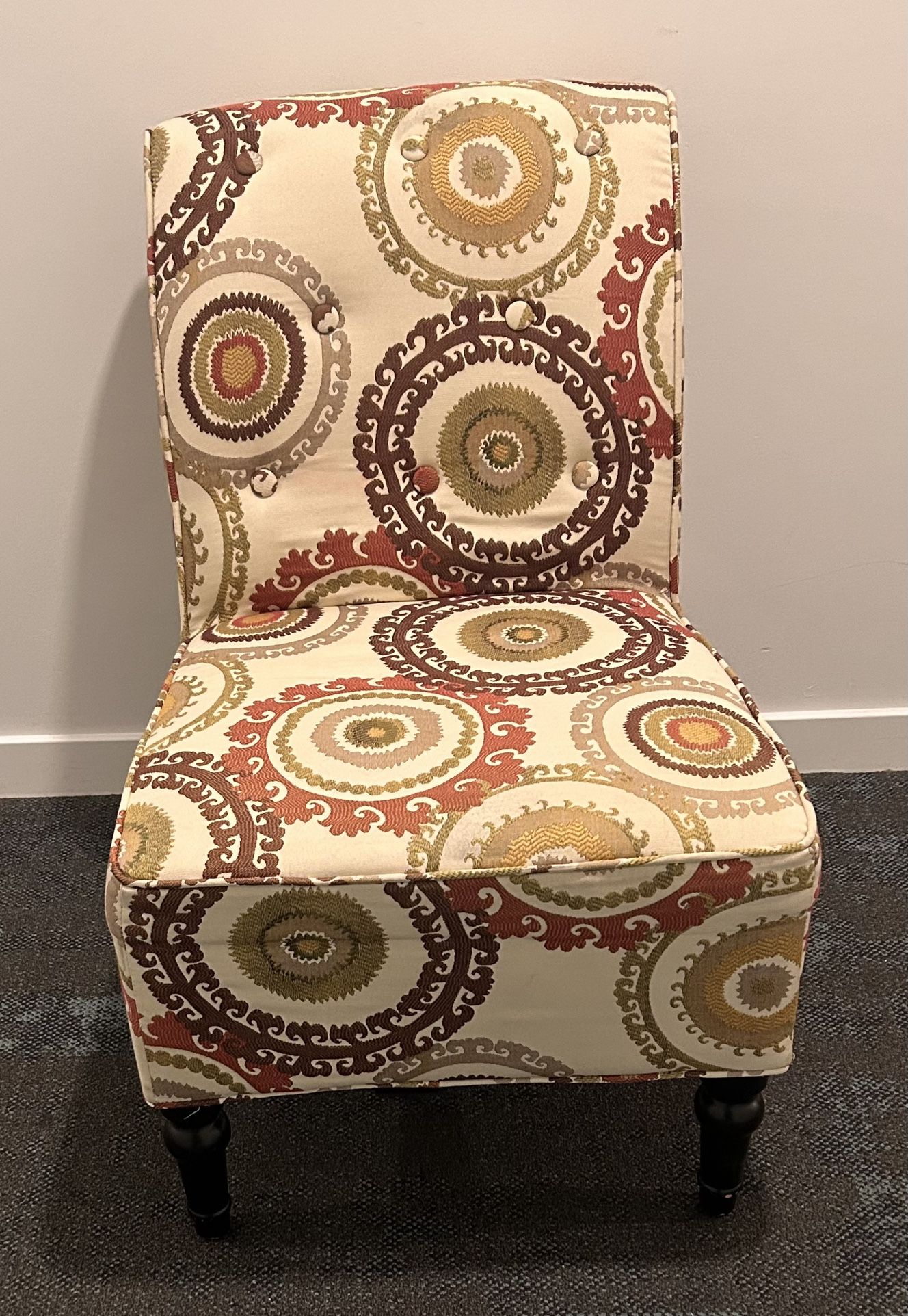 Marka Armless Club Chair 