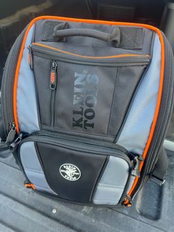 Klein tools  27 pocket backpack