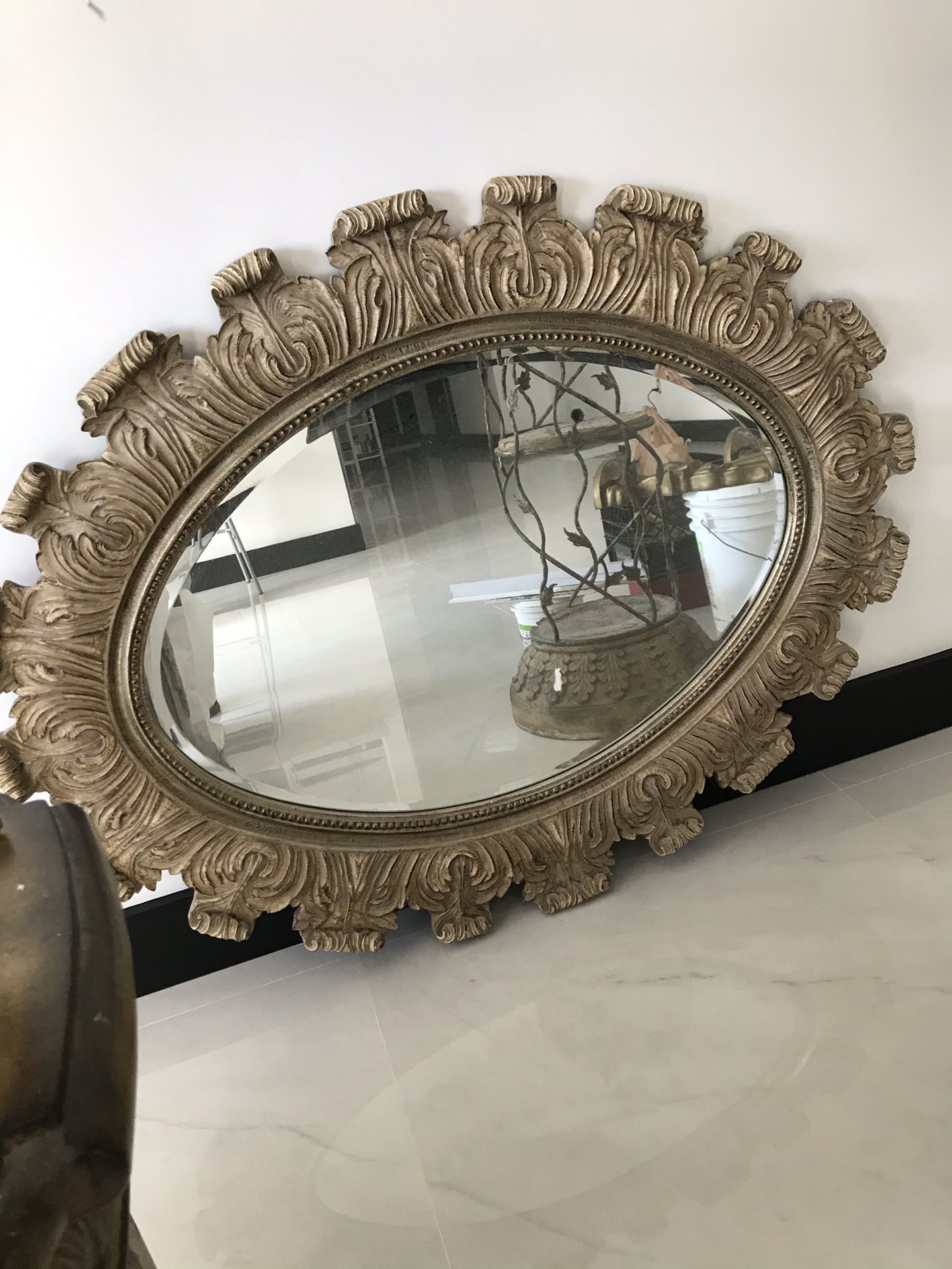 El Dorado Oval Mirror