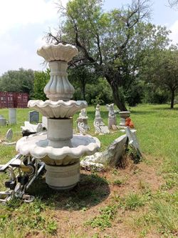 8ft fountain