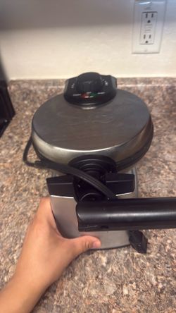 Waffle maker