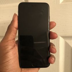 UNLOCKED IPHONE 7/ GOOD CONDITION ✨