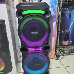 BRAND New BLUETOOTH KAREOKI SPEAKER 