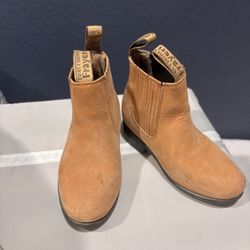 Botines Niño In East Palmdale 
