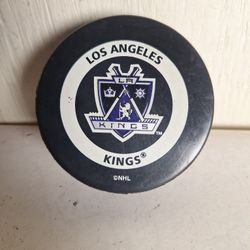 NHL Los Angeles Kings 2000 Official Game Hockey Puck