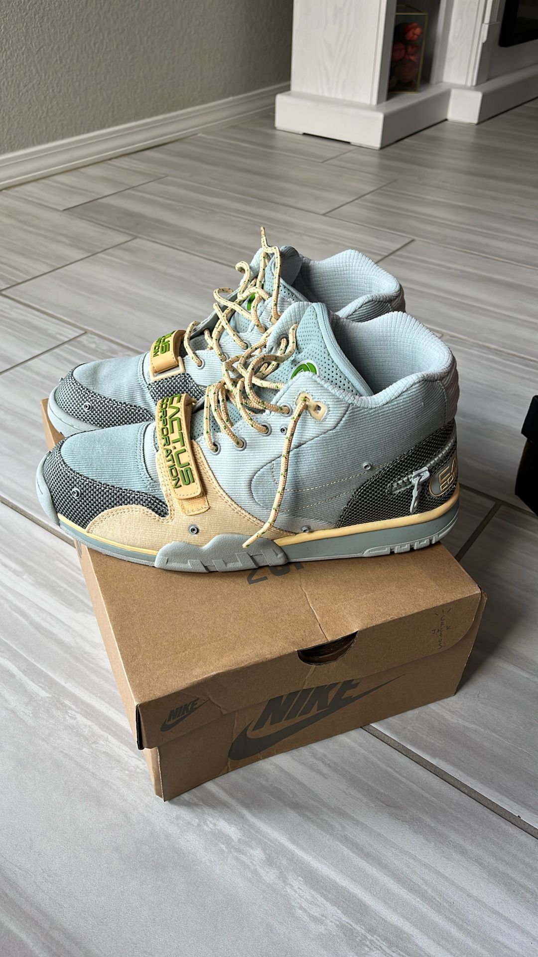 Cactus Jack Air Trainer 1