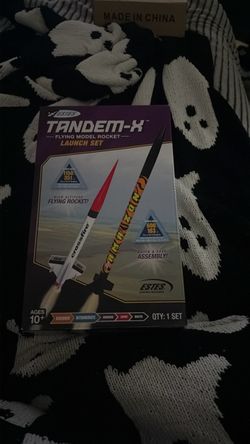 Toy rocket
