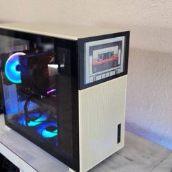 Brand New Custom Gaming Computer (RETRO LOOK)