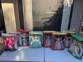 Vintage Holidays Barbie’s 