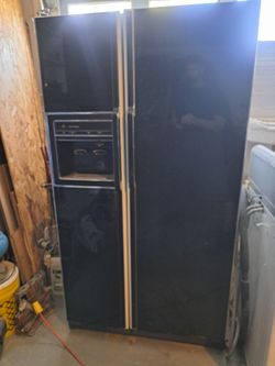 Refrigerator GE