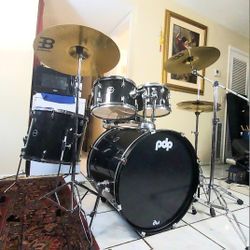 Pdp Complete  Drum Set 🥁 !! $380 Or Best Offer !!